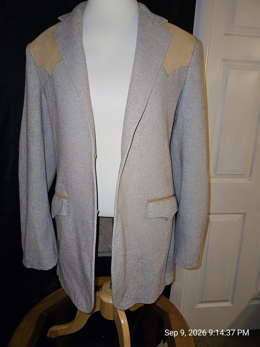Light Gray Women's Blazer with Tan Suede Accents